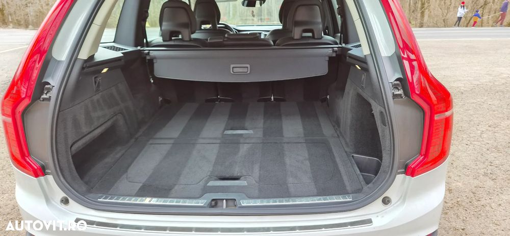 Volvo XC 90 D5 AWD Geartonic First Edition - 10