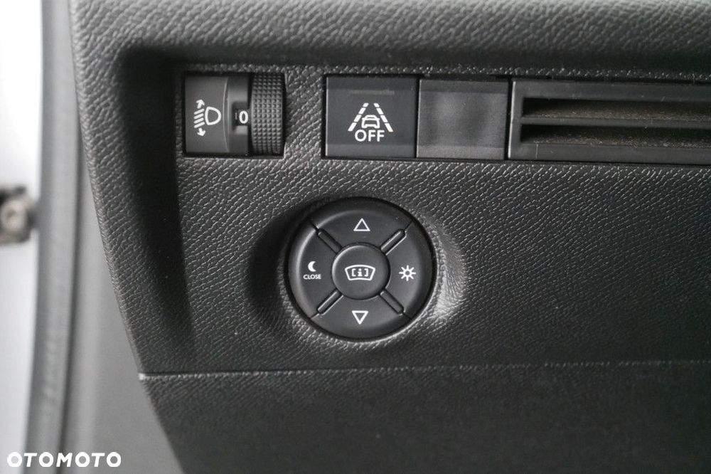 Citroën C4 1.5 BlueHDi Shine S&S - 23