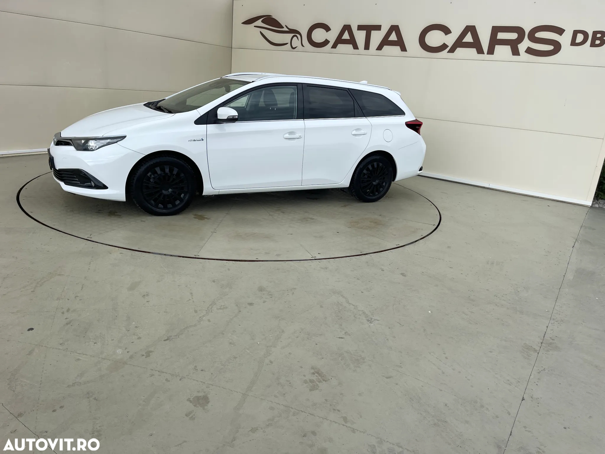 Toyota Auris 1.8 VVT-i Hybrid Automatik Comfort - 6