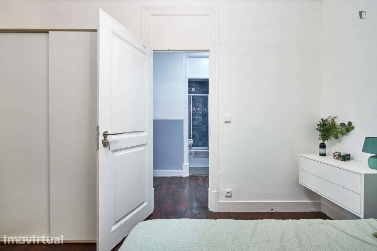 Quarto - localizado em Picoas Lisbon - Grande imagem: 5/35