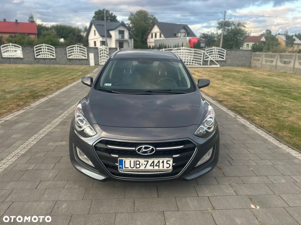 Hyundai i30 1.6 D Classic + - 2