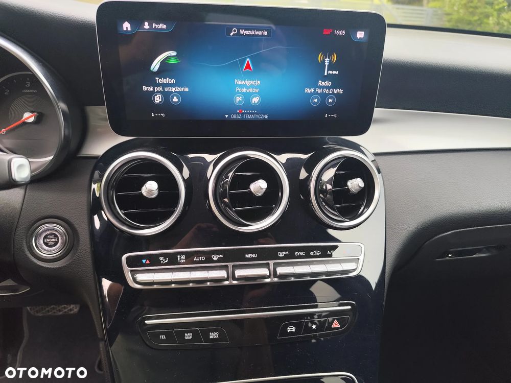 Mercedes-Benz GLC 200 d 4Matic 9G-TRONIC - 34