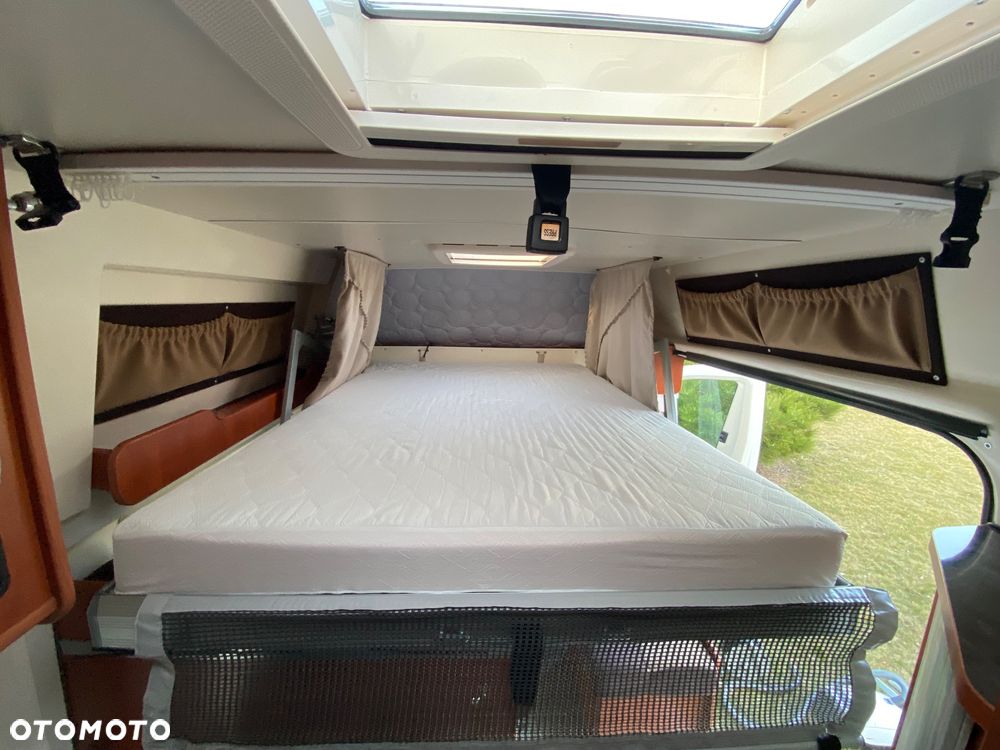 Karmann-Mobil Dexter 595 - 32