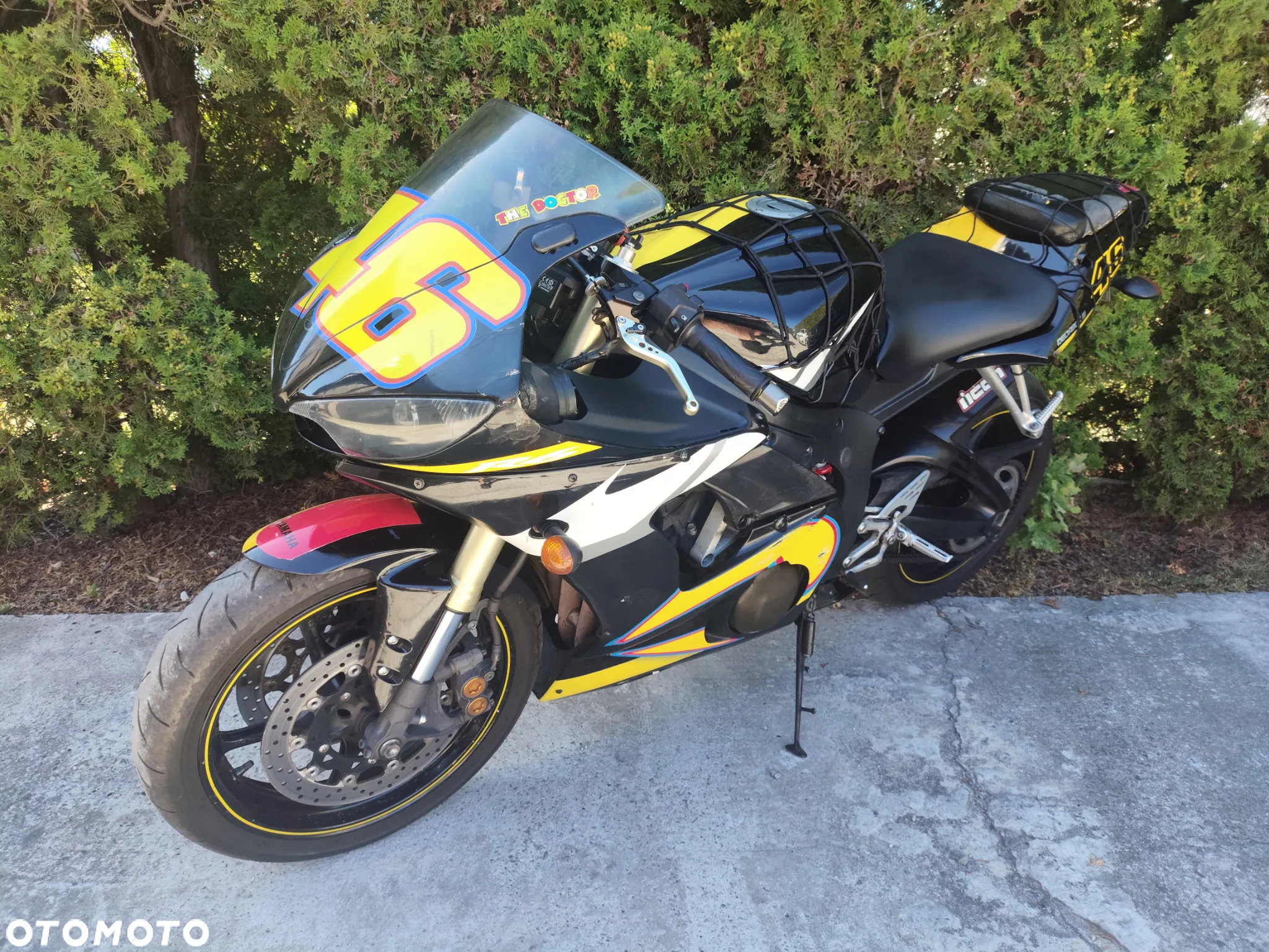 Yamaha R6 - 6