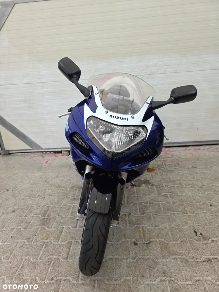 Suzuki GSX-R - 16