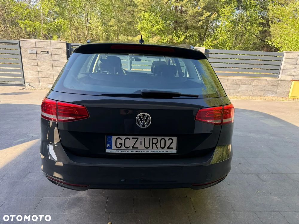 Volkswagen Passat 1.6 TDI (BlueMotion Technology) DSG Comfortline - 4