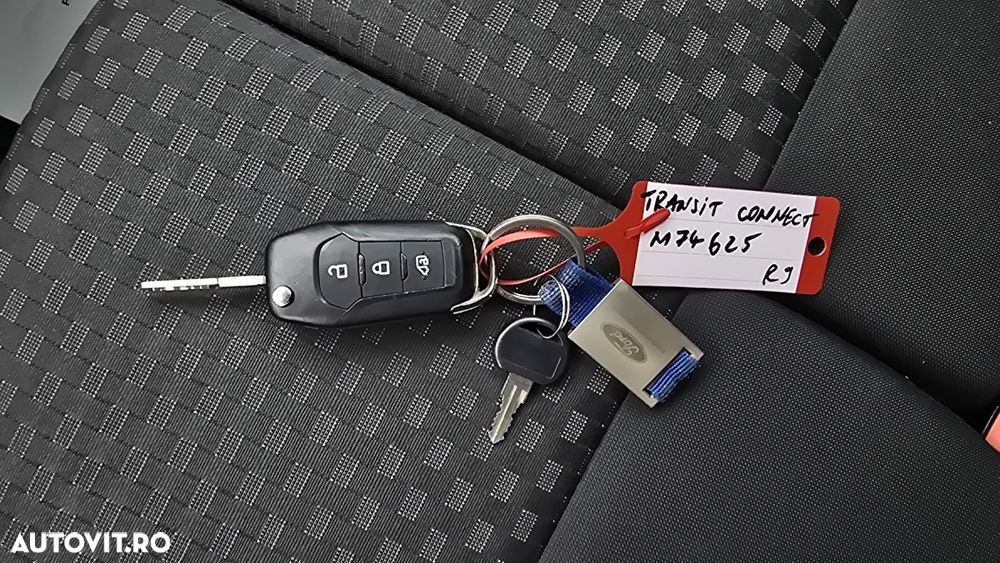 Ford Transit Connect - 21