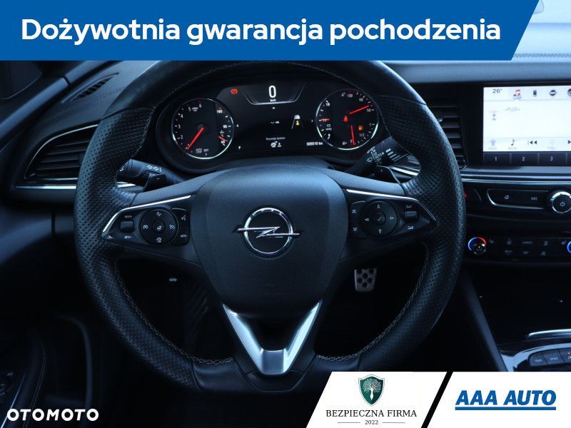 Opel Insignia - 21