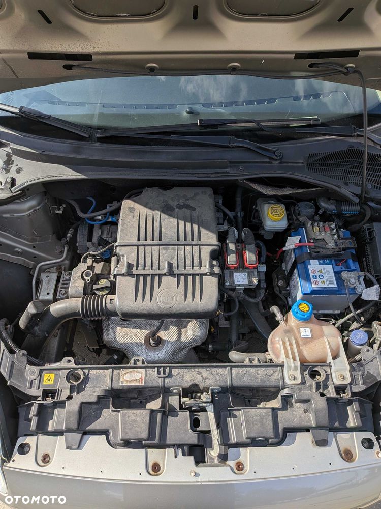 Fiat Grande Punto - 8