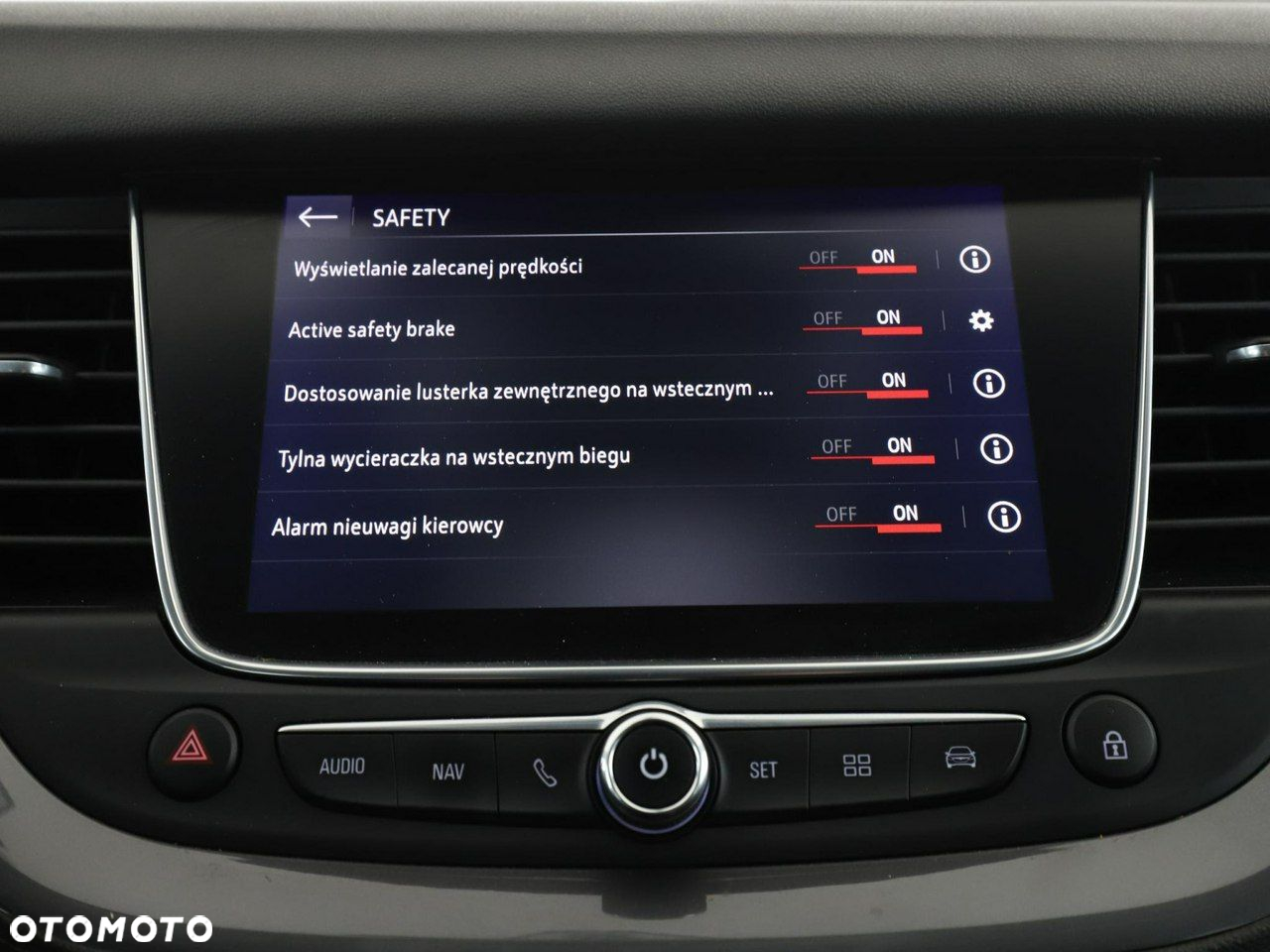 Opel Grandland X 1.5 CDTI Innovation S&S - 26