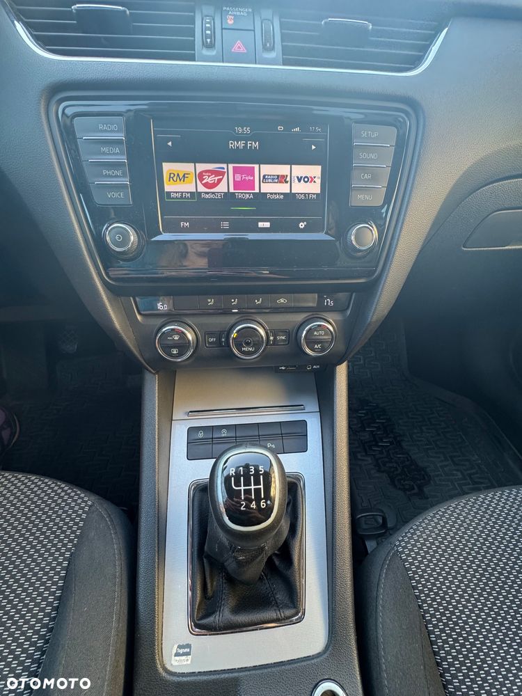 Skoda Octavia 1.2 TSI Style - 6