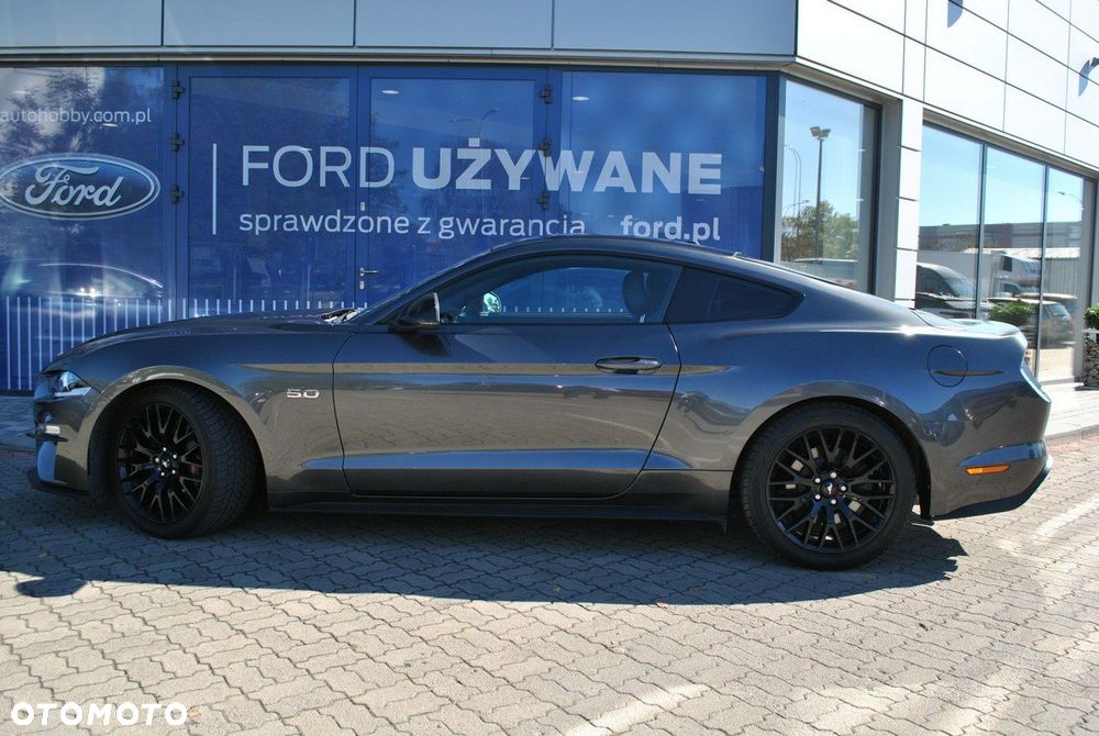 Ford Mustang - 5