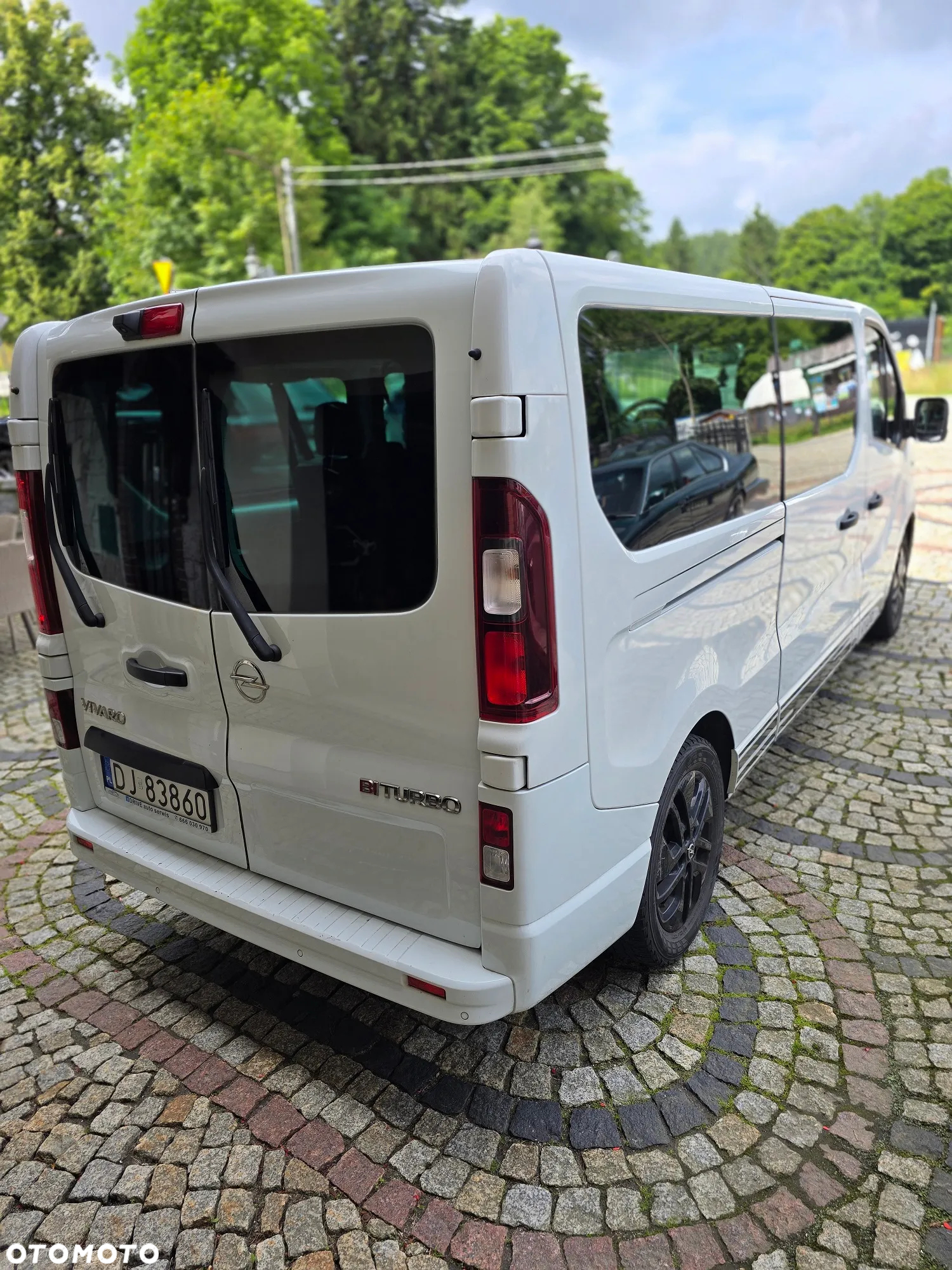 Opel Vivaro L2H1 2.9t Sport - 4