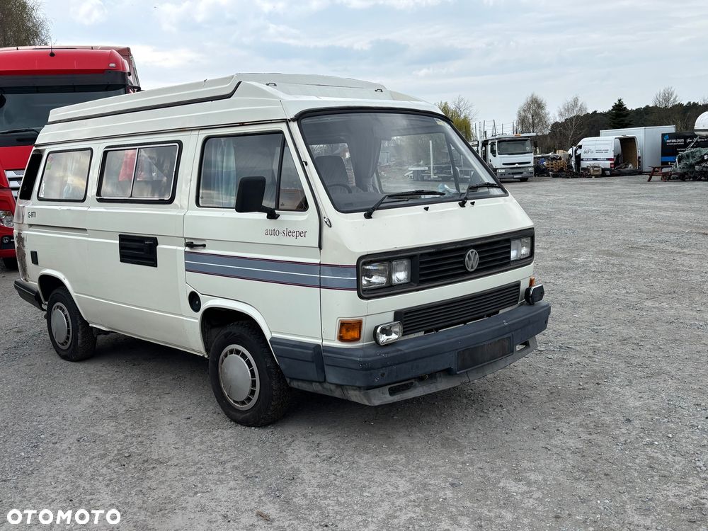 Volkswagen Transporter - 2