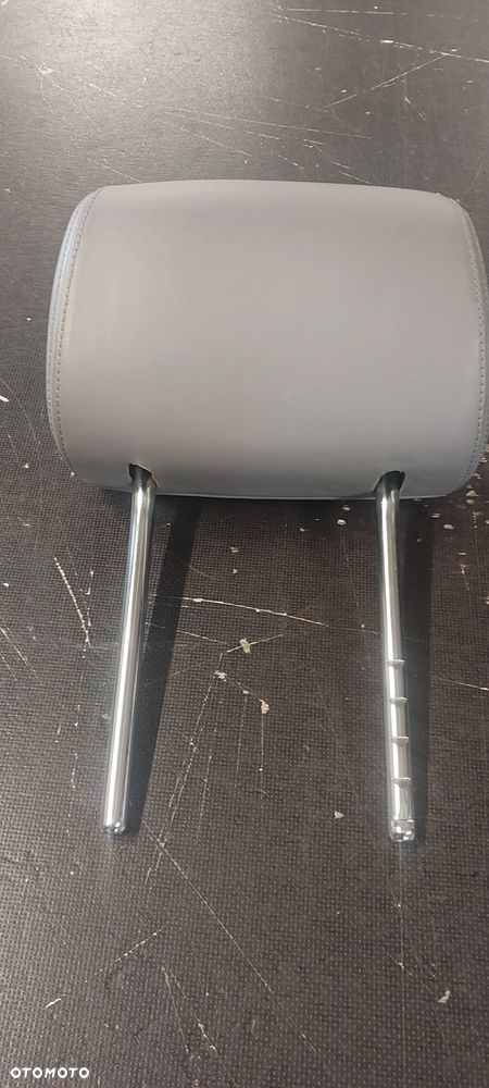 Zagłówek vw t5 multivan skóżany - 1