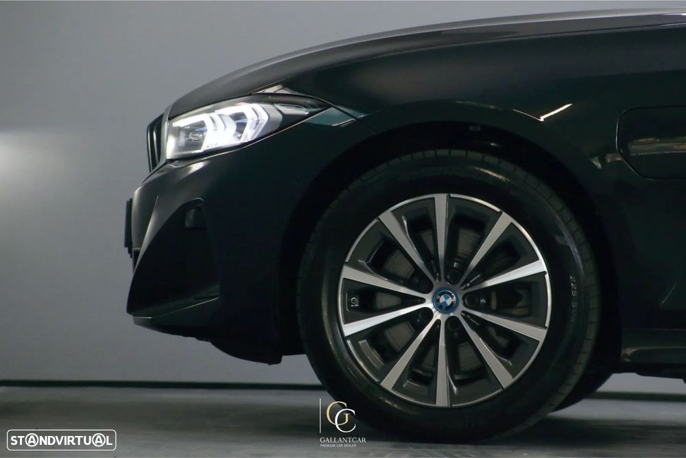 BMW 330 e Touring xDrive Aut. - 7