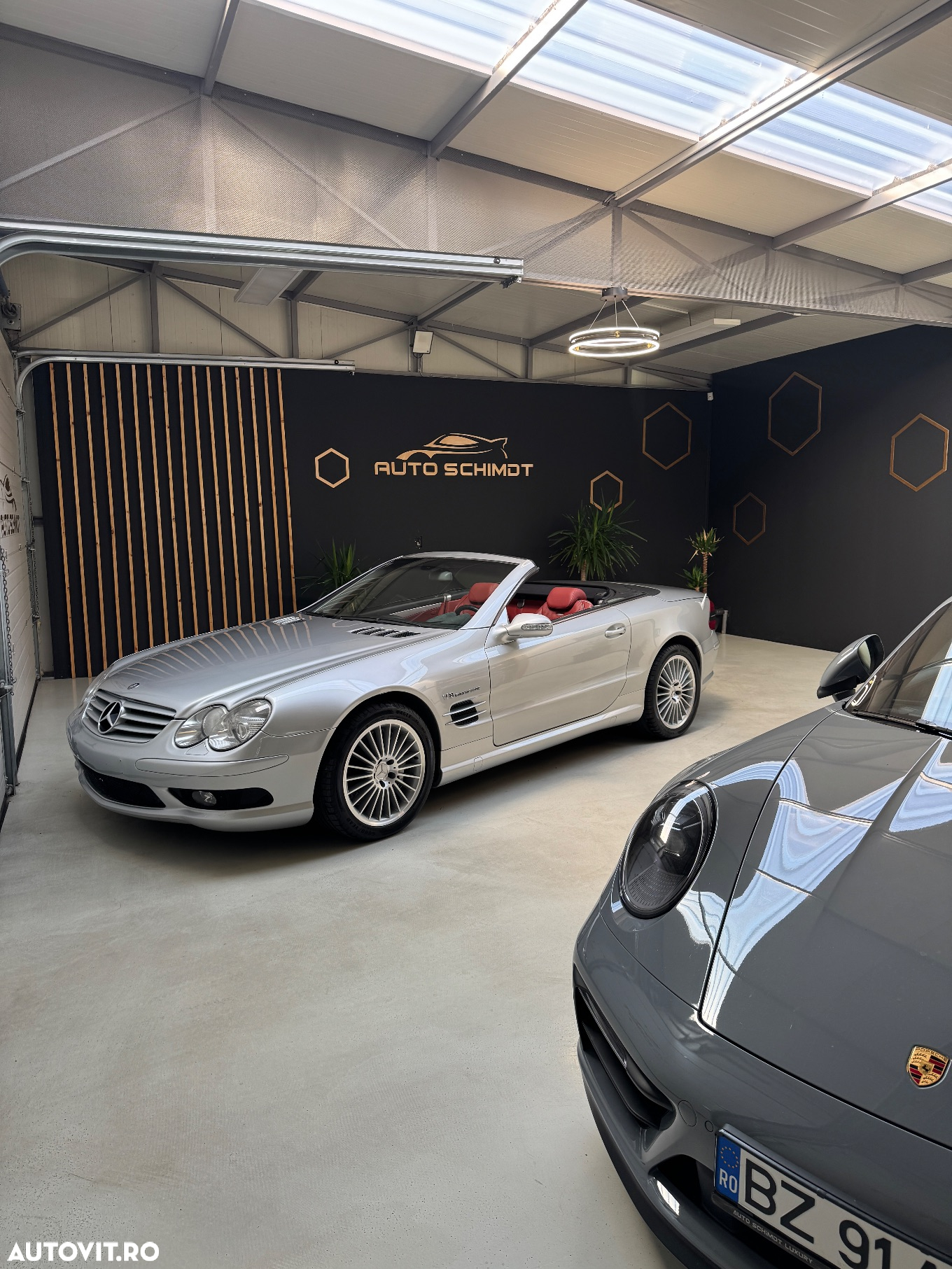 Mercedes-Benz AMG SL Roadster - 12