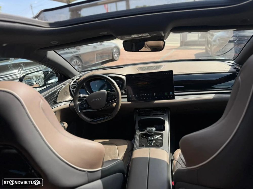 BYD Han 85.4 kWh AWD Executive - 18