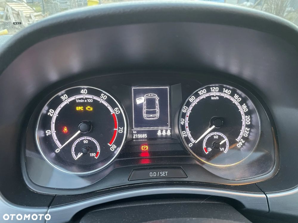 Skoda Fabia 1.0 Ambition - 12