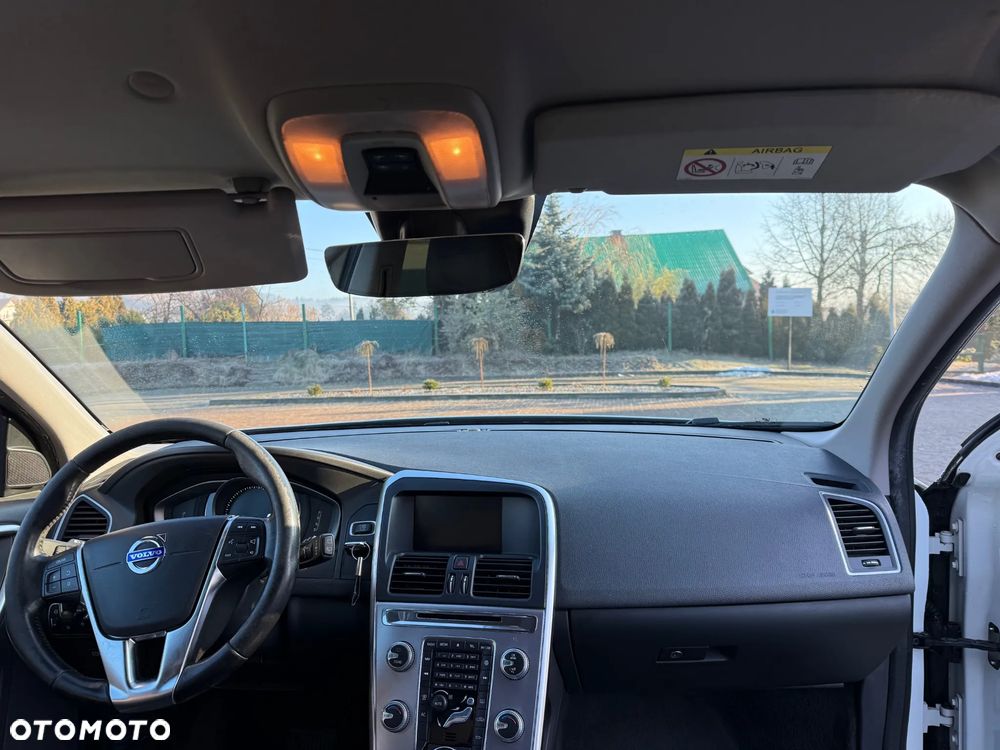 Volvo XC 60 D3 Geartronic Kinetic - 14