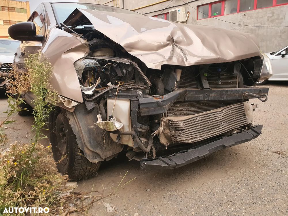 Nissan Qashqai+2 - 5