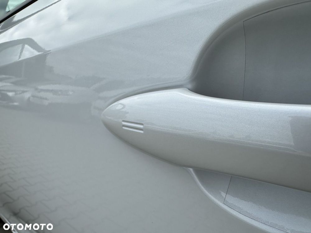 Toyota Corolla 1.8 Hybrid GR Sport Dynamic - 27