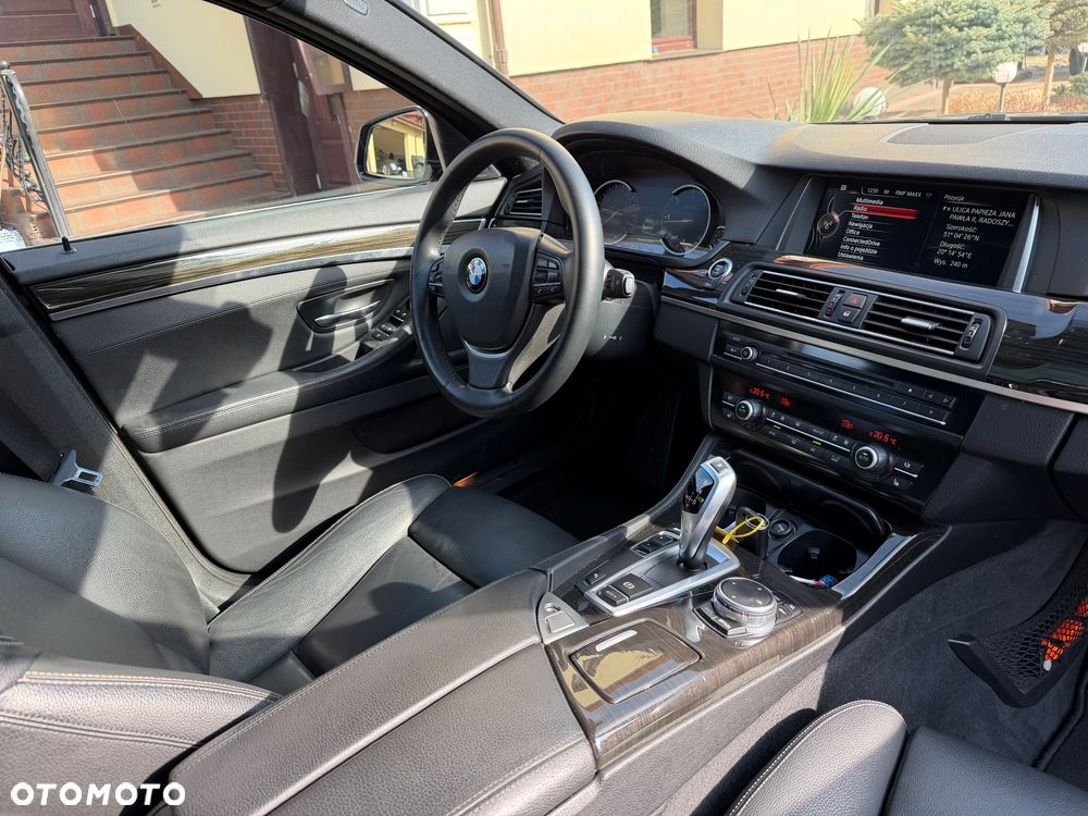 BMW Seria 5 520d Efficient Dynamics Edition - 29