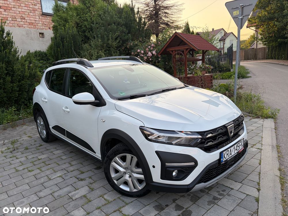 Dacia Sandero Stepway TCe 90 Expression + - 1