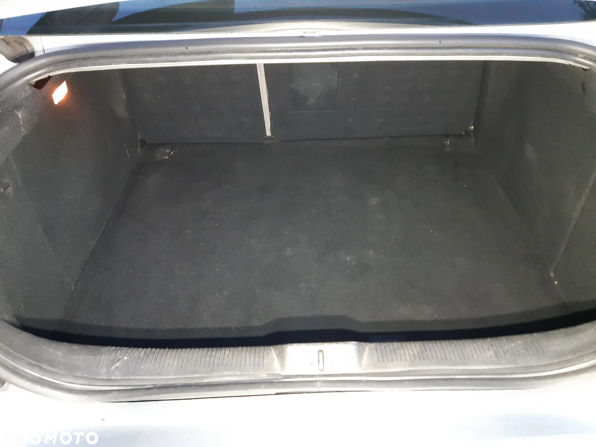 Peugeot 407 1.6 HDI Premium - 14