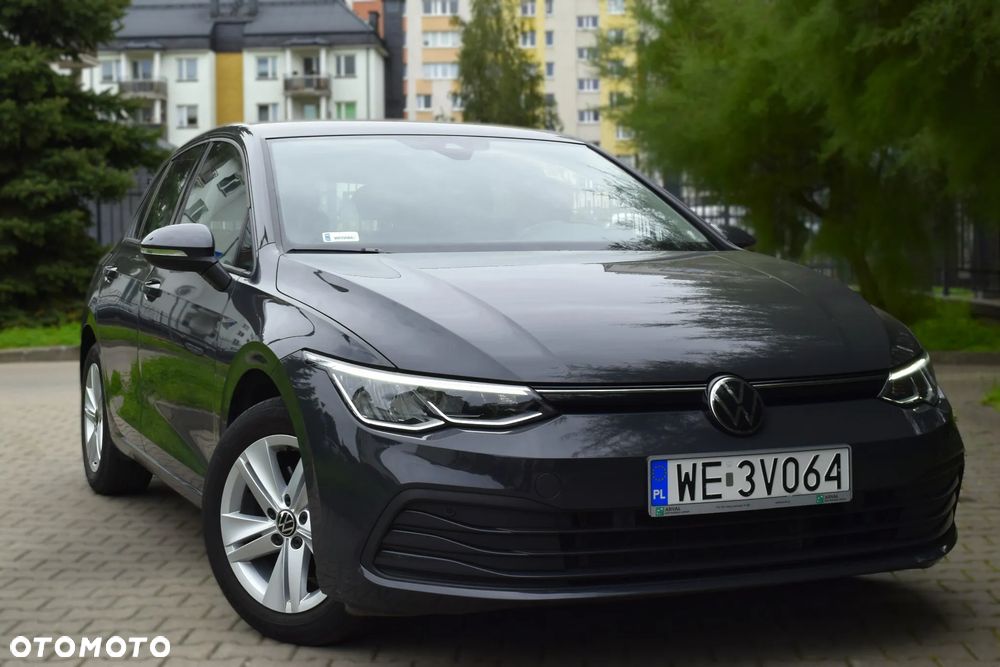 Volkswagen Golf - 2