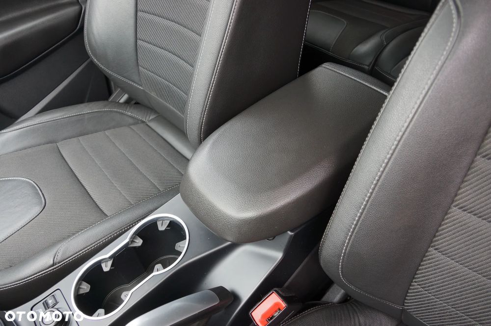 Ford Kuga 2.0 TDCi 4WD Titanium - 21