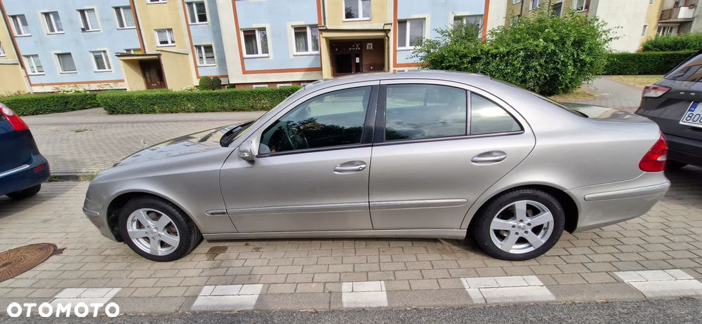 Mercedes-Benz Klasa E - 2