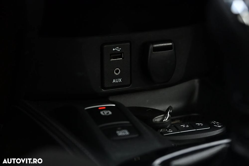 Nissan X-Trail 2.0 dCi ALL-MODE 4x4i Xtronic Tekna - 27