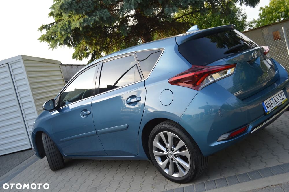 Toyota Auris 1.2 Turbo Executive - 23