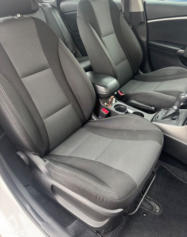 Hyundai i30 1.4 Comfort - 17