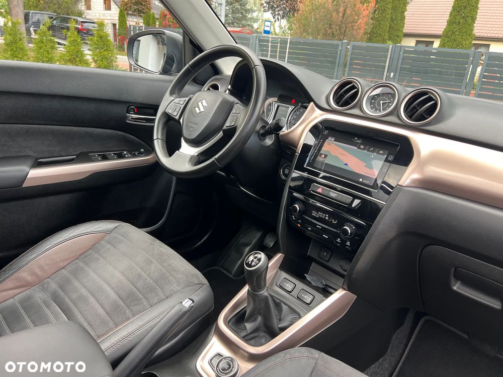 Suzuki Vitara 1.6 (4x4) Allgrip Comfort+ - 35