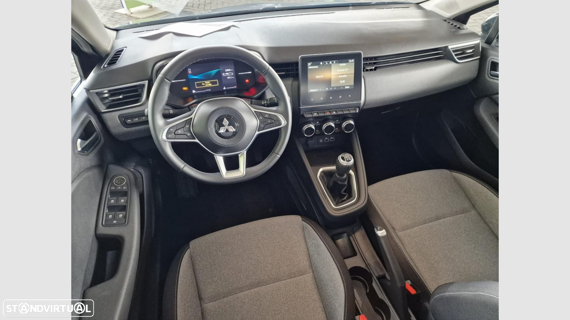 Mitsubishi Colt 1.0 MPI Kyoto - 7