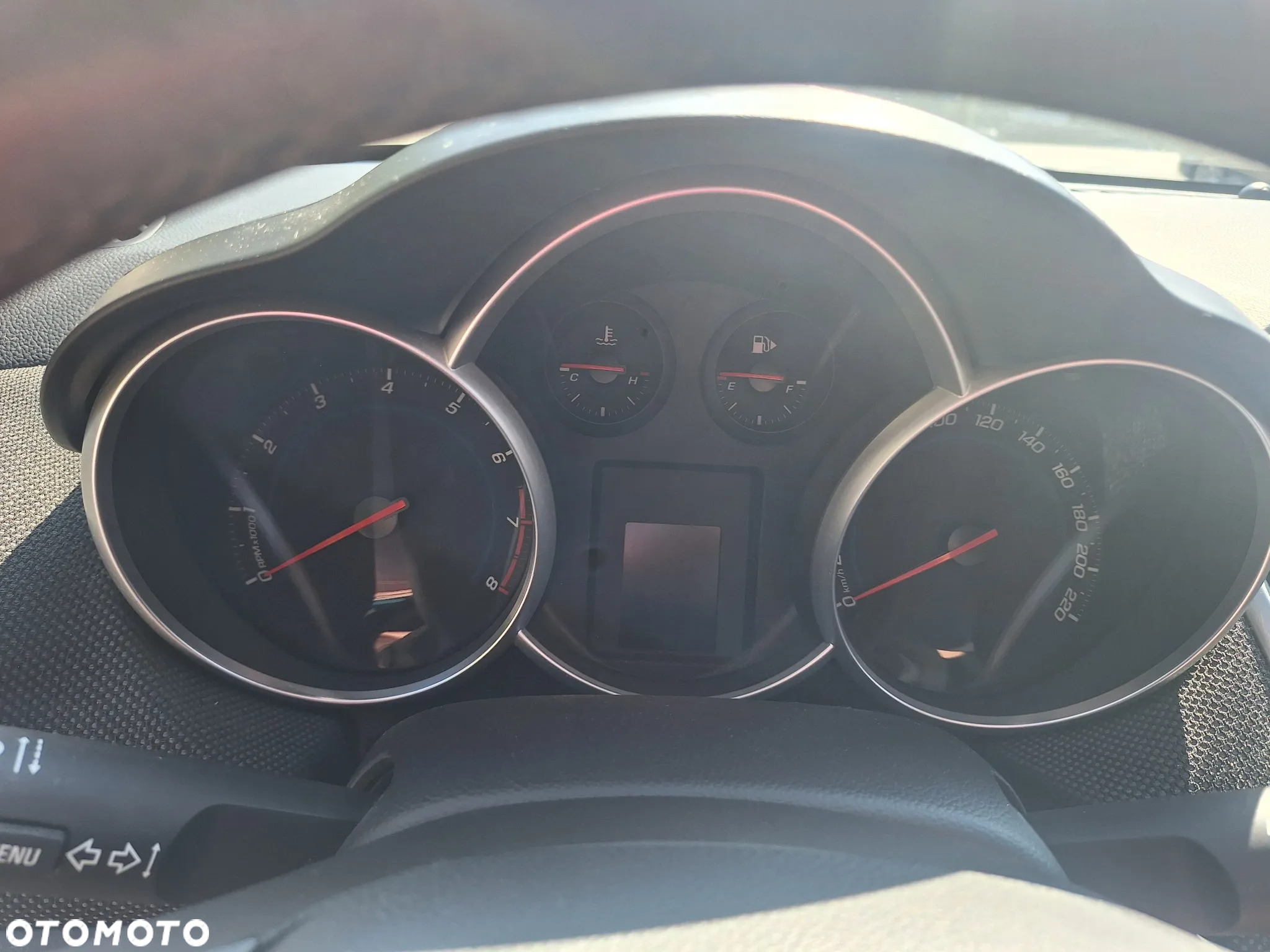 Chevrolet Cruze Station Wagon 1.6 LT - 8
