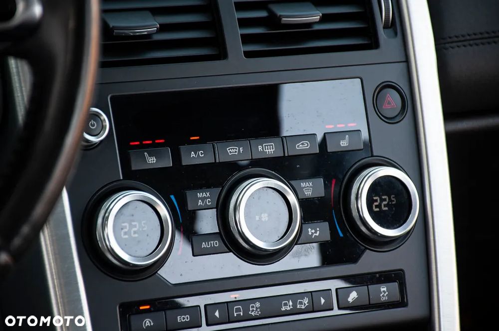 Land Rover Discovery Sport - 17