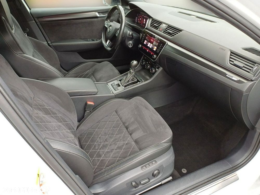 Skoda Superb 2.0 TSI 4x4 DSG Sportline - 13