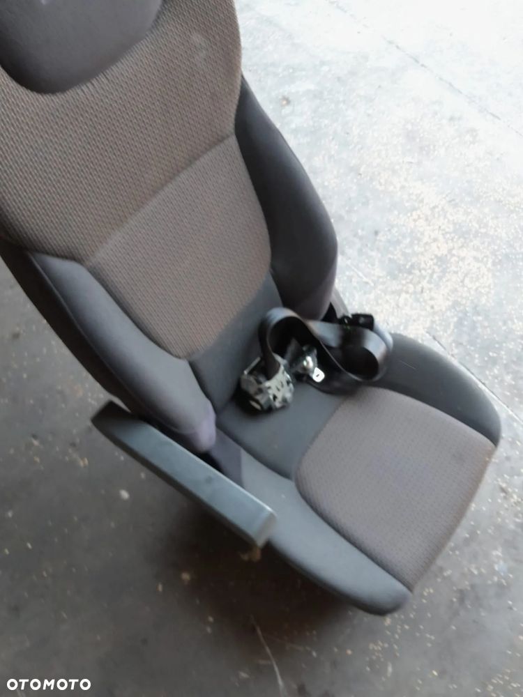 FOTEL KIEROWCY PASAŻERA PNEUMATYCZNY DAF LF EURO 6 ANGLIK EURO 6 - 6