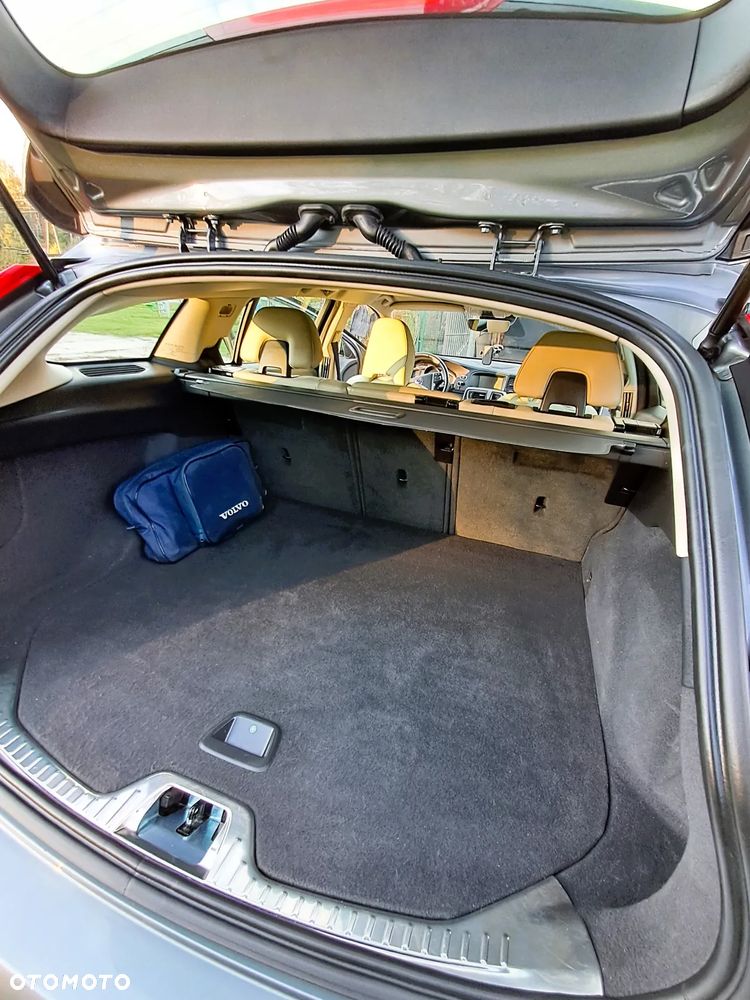 Volvo V60 Cross Country T5 AWD Summum - 29