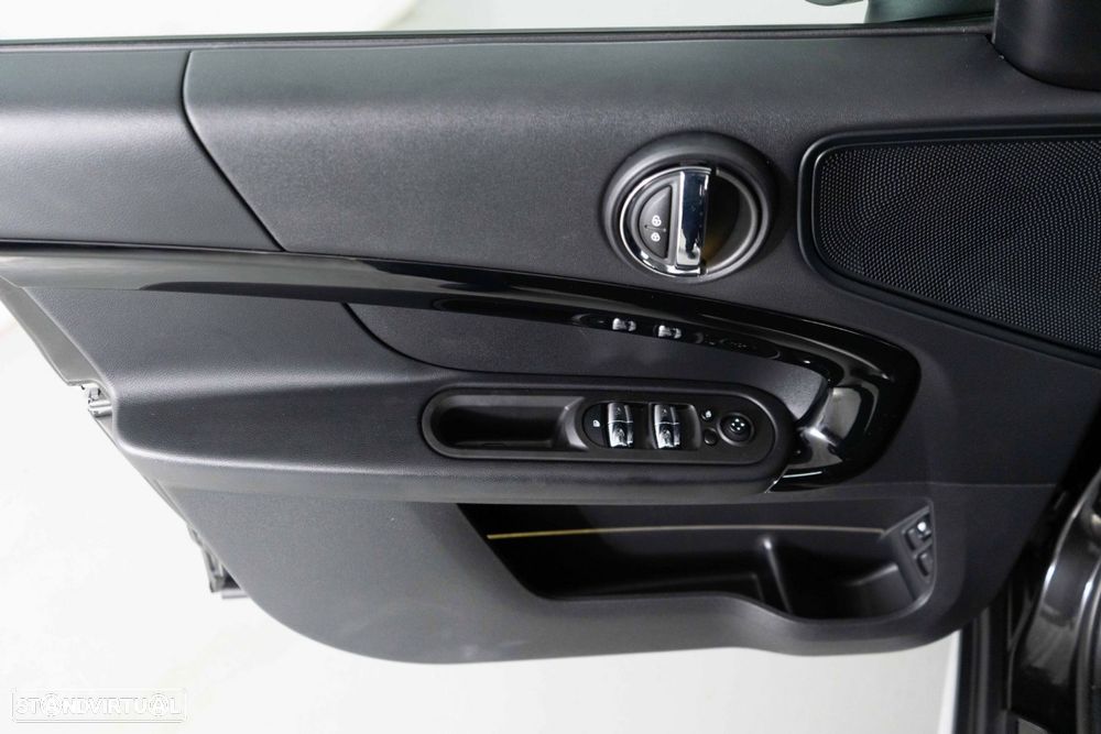 MINI Countryman Cooper SE ALL4 Auto - 20