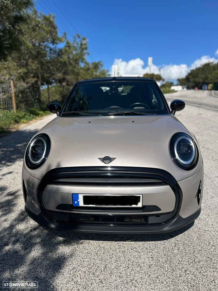 MINI Cabrio Cooper Premium Classic Auto - 4