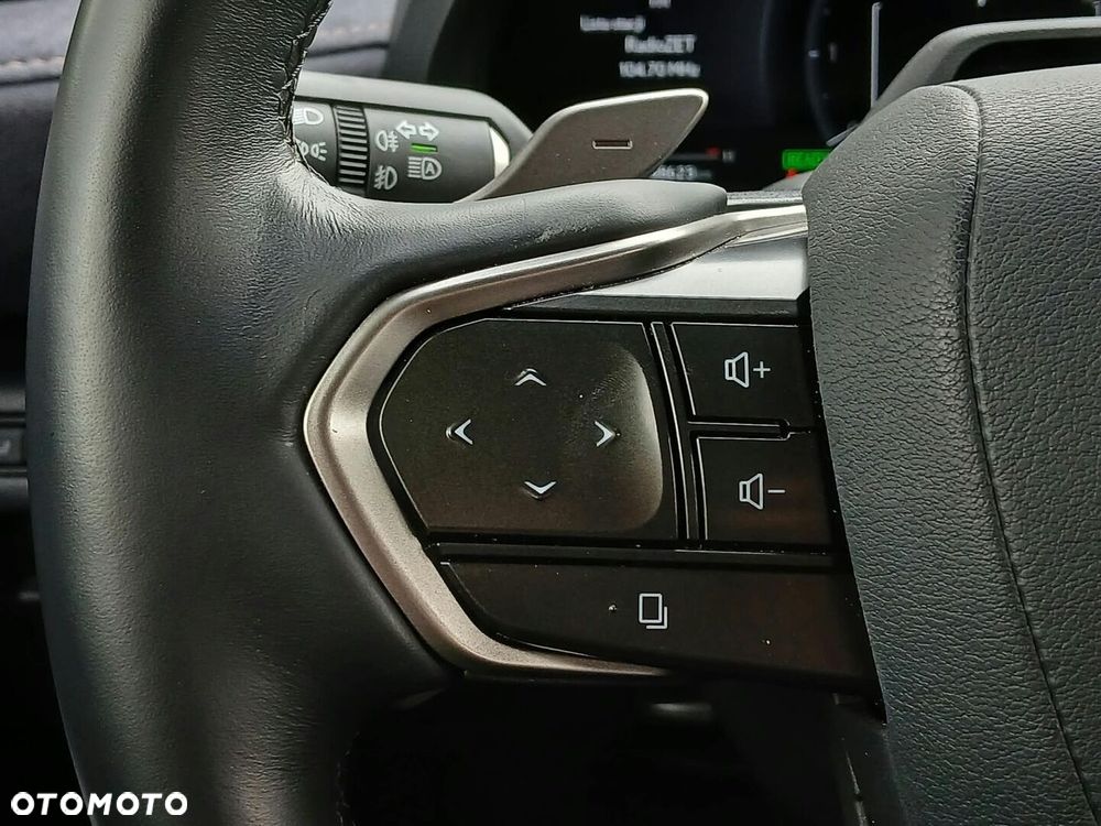 Lexus LBX 1.5 Hybrid Cool AWD - 31