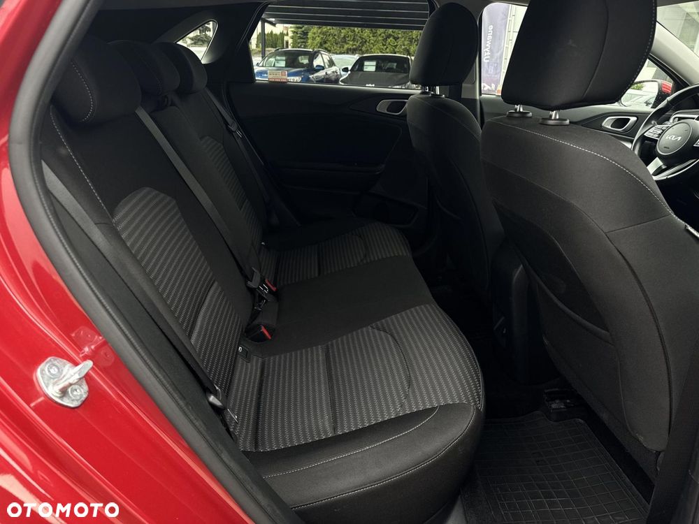 Kia Ceed 1.5 T-GDI M DCT - 27