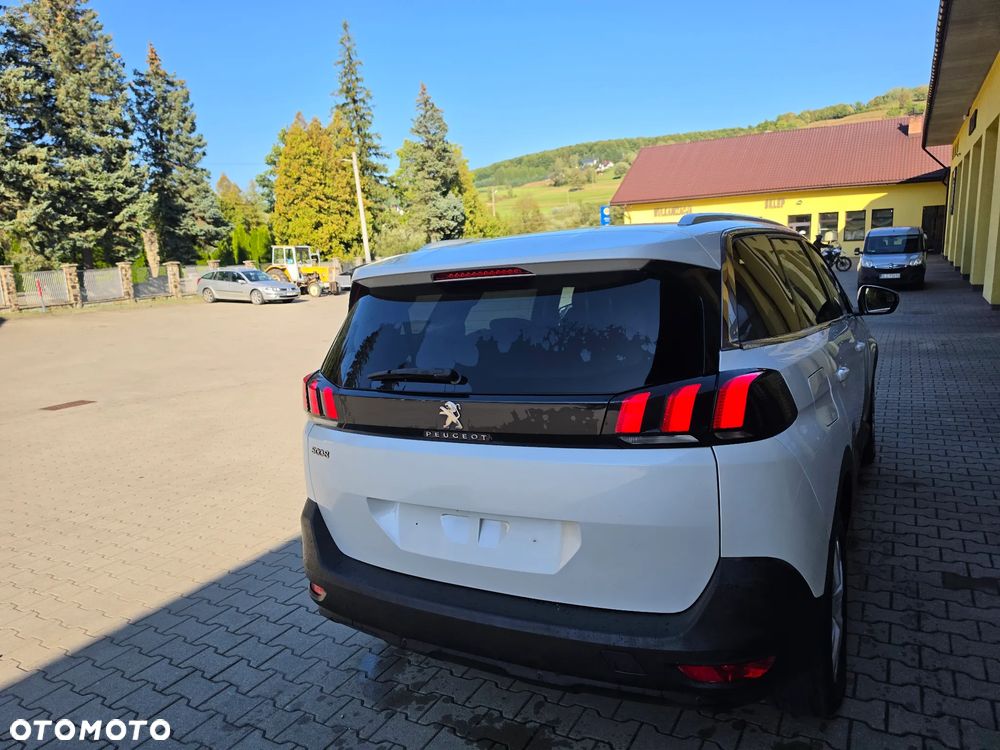Peugeot 5008 1.6 BlueHDi Style 7os - 19