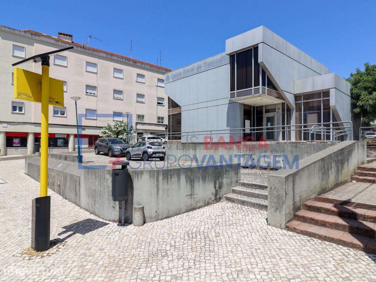 Edifício Comercial no Centro da Malveira - Grande imagem: 2/30