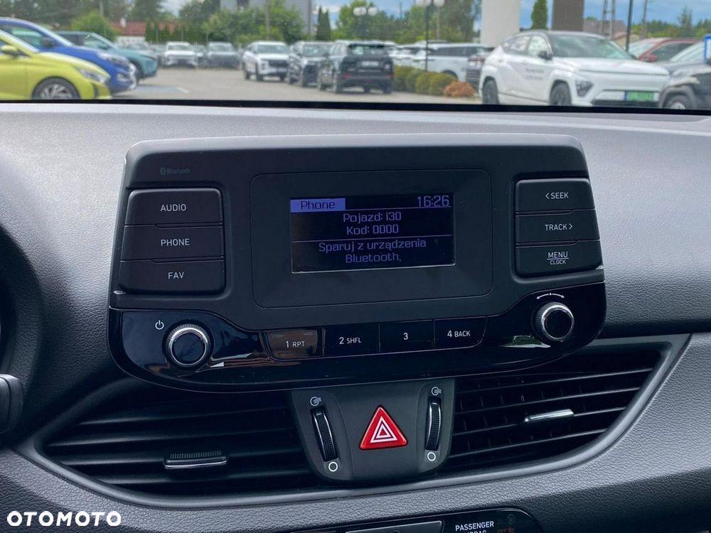 Hyundai i30 1.4 Classic + - 25