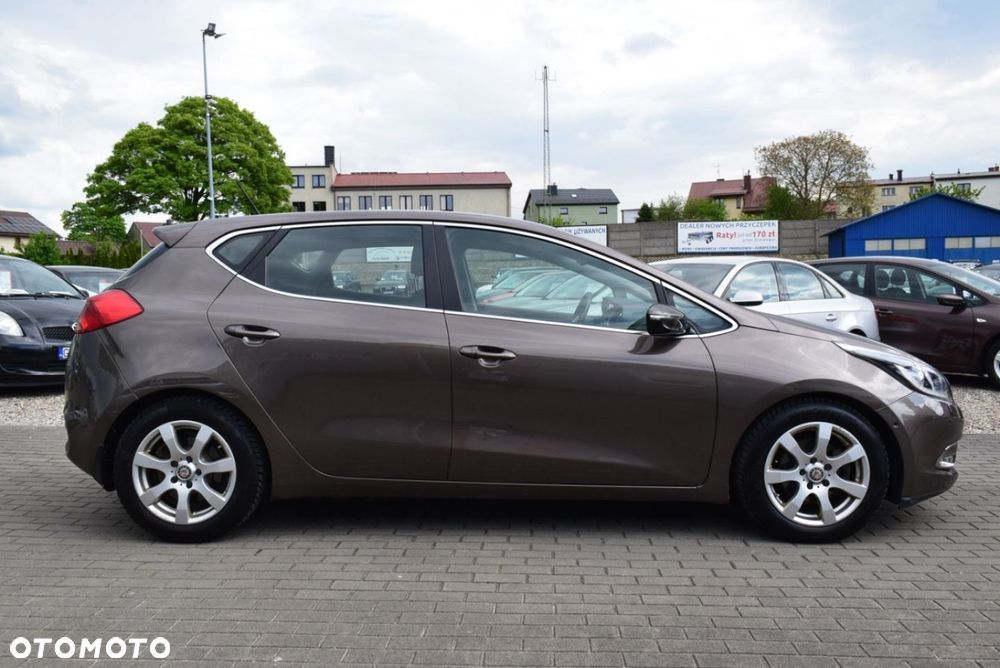 Kia Ceed - 3